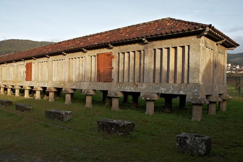 מלון Hospederia Monasterio De פויו מראה חיצוני תמונה