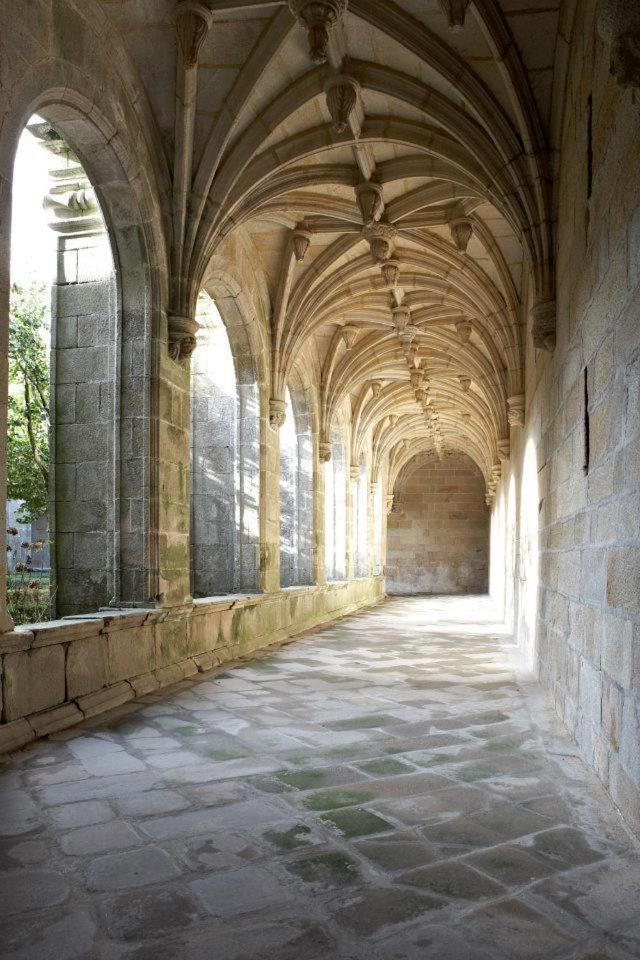 מלון Hospederia Monasterio De פויו מראה חיצוני תמונה